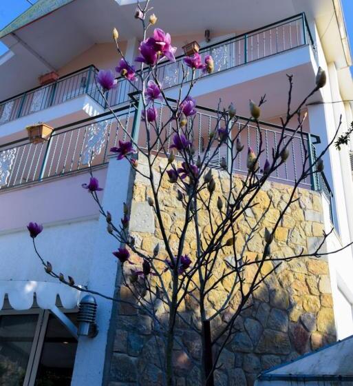 בית מלון כפרי Restorant Halal Il Tramonto