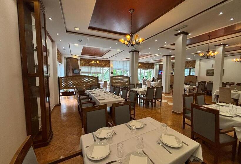 בית מלון כפרי Restorant Halal Il Tramonto