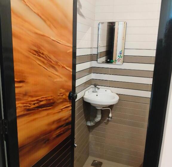 Hotelli Suryas Farm Stay