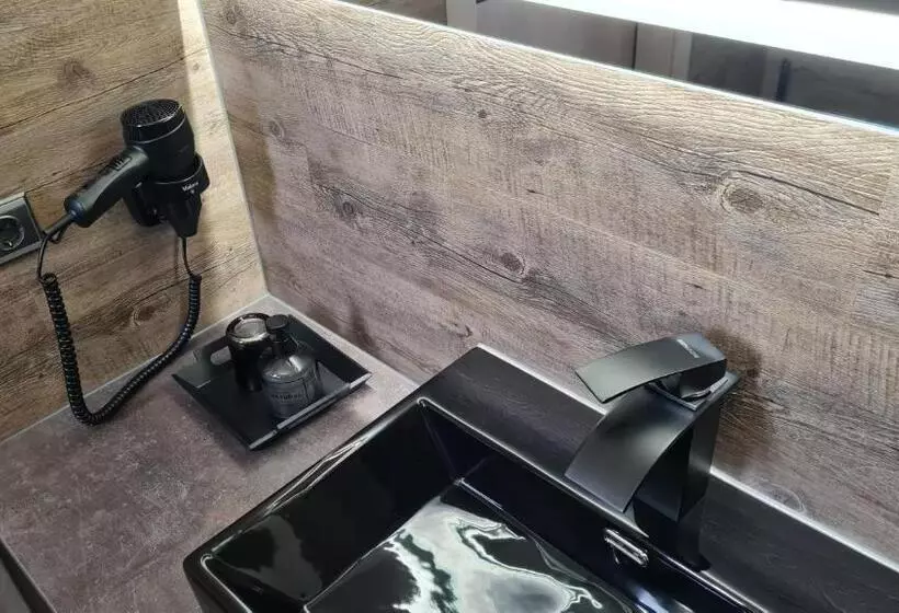 Lins B&b Hotel Resort