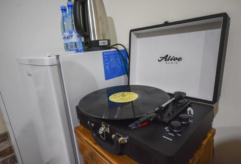 پانسیون Eleven 11