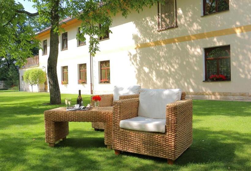 ペンション Penzion Flídr