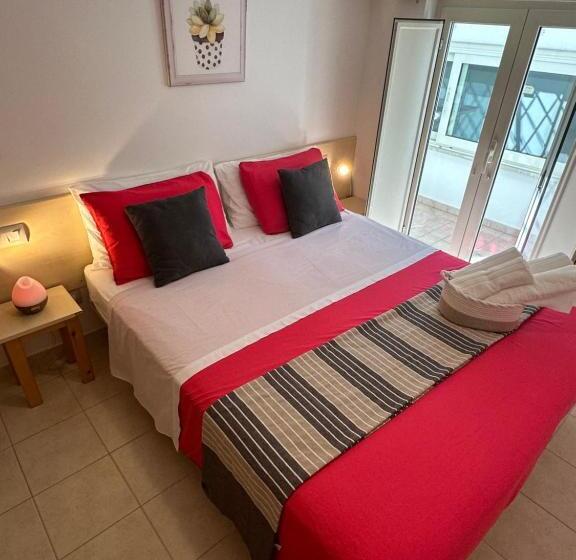 Sperlonga Paradise Apartment Complex