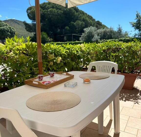 Sperlonga Paradise Apartment Complex