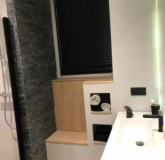 ベッドアンドブレックファースト Chambre Sallanches