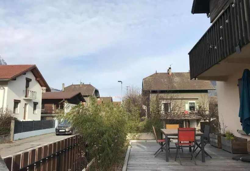 ベッドアンドブレックファースト Chambre Sallanches