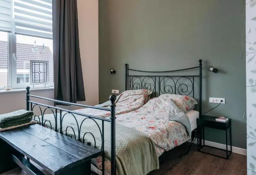 Aamiaismajoitus (B&B) Klooster Achthuizen