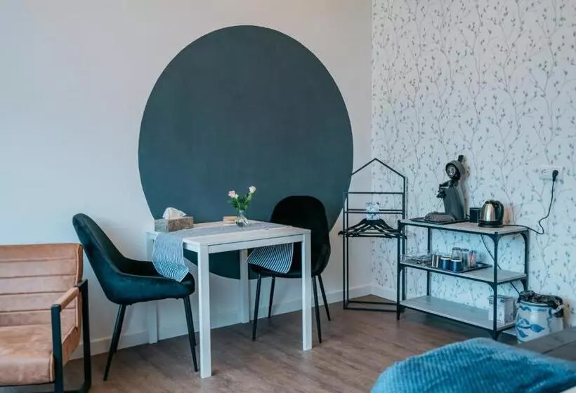 Aamiaismajoitus (B&B) Klooster Achthuizen