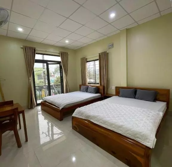 هتل Nhà Nghỉ Hoa Dũng