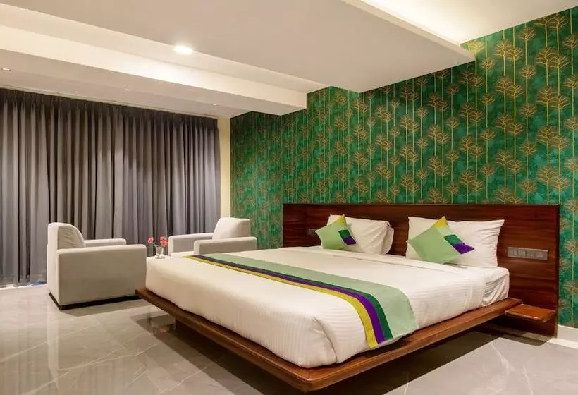 Hotelli Treebo Jaguar Comforts, 3 Kms From Mahatma Gandhi Park
