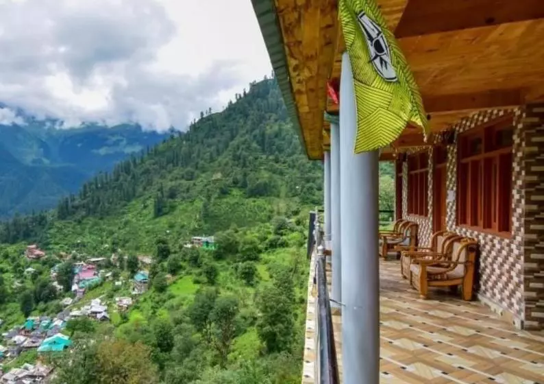 Pahadi Bliss Hostel ,tosh