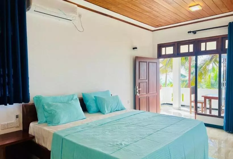 پانسیون Blue Surf View Tangalle