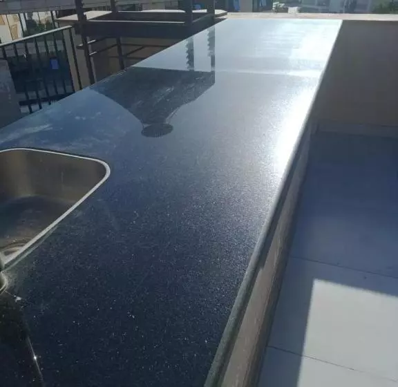 پانسیون Nice Studio On The Roof