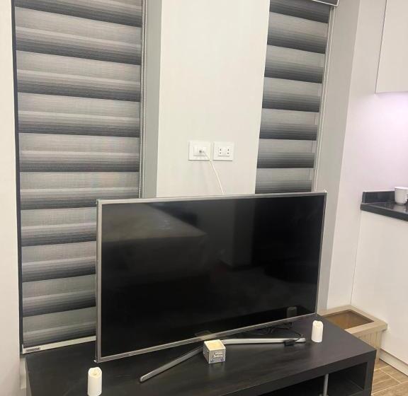 پانسیون Nice Studio On The Roof