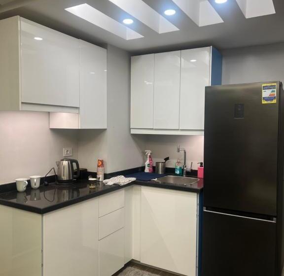 پانسیون Nice Studio On The Roof