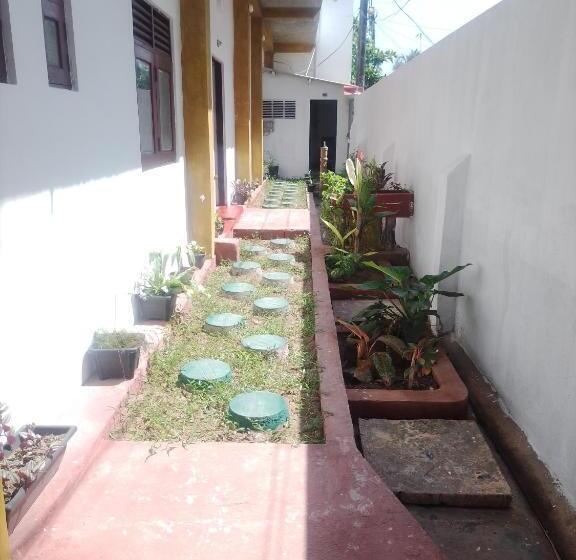 Pensão Our Little Secret