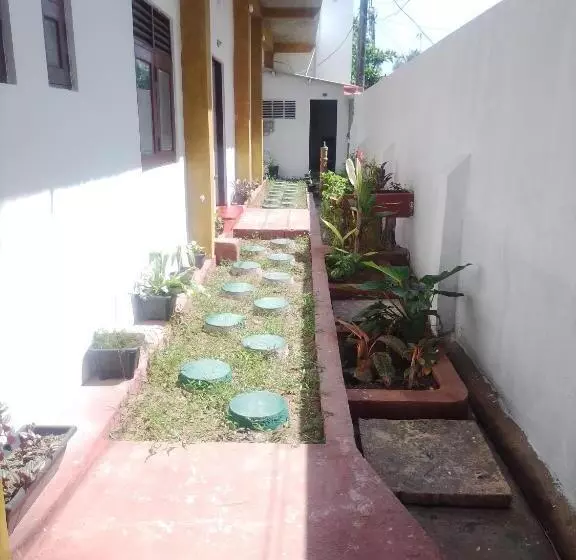 ペンション Our Little Secret