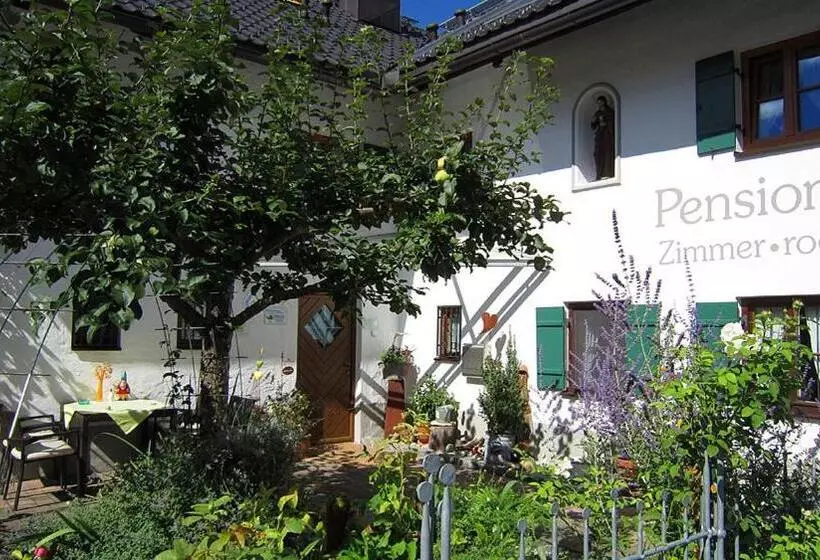 Aamiaismajoitus (B&B) Gästehaus Unruh