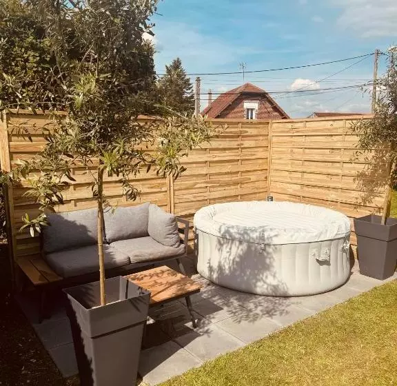 Aamiaismajoitus (B&B) L’autre Nuit