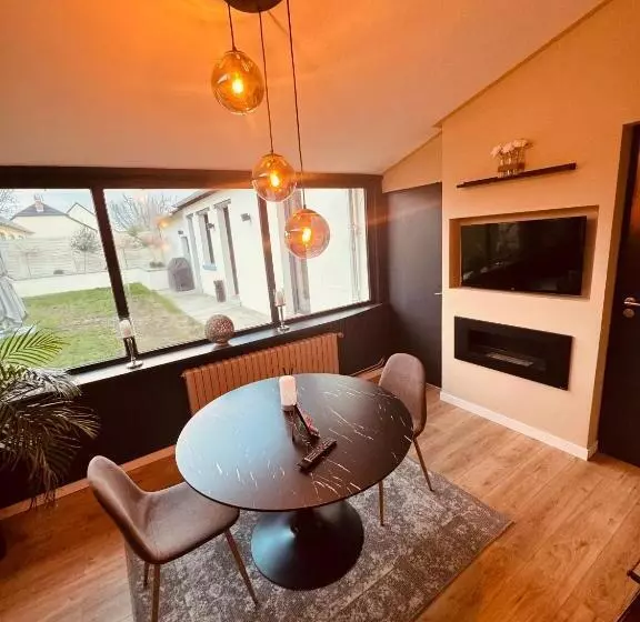 Aamiaismajoitus (B&B) L’autre Nuit