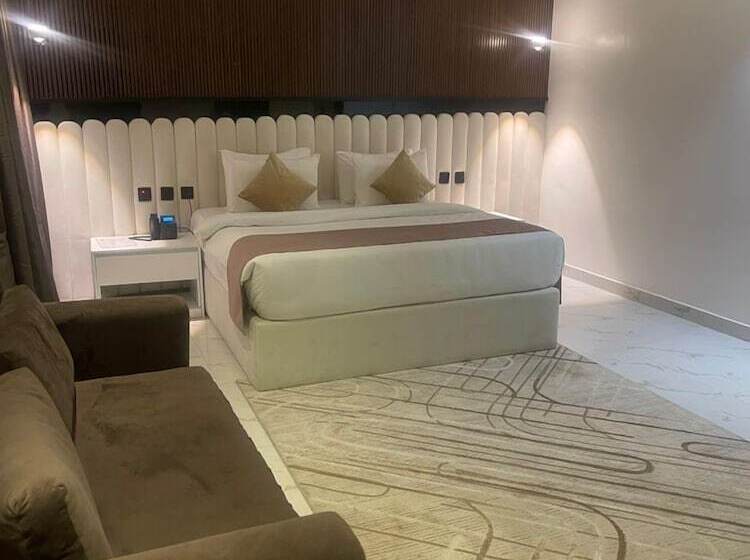 هتل Portland Suites