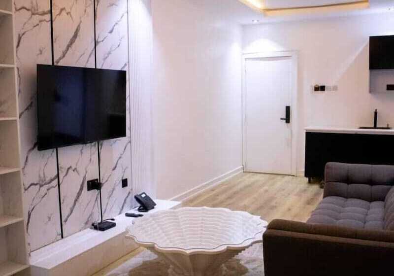 هتل Portland Suites