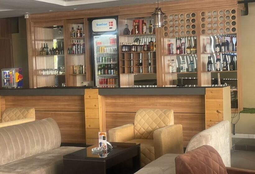 هتل Portland Suites