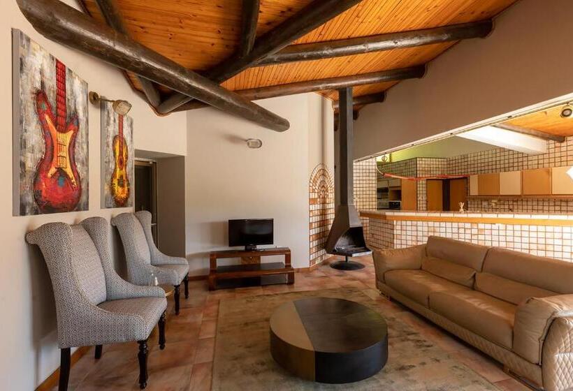 پانسیون The Pal Guest House