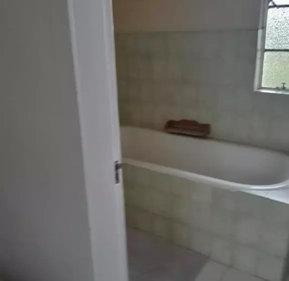 Retkeilymaja Underberg Inn