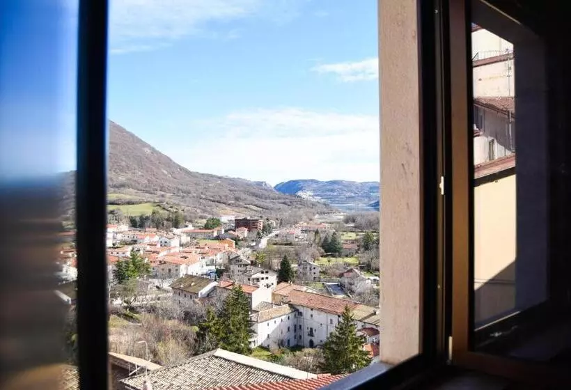 Aamiaismajoitus (B&B) Affittacamere Ellera Verde