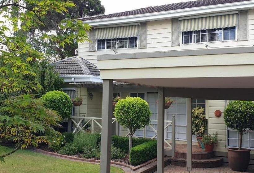 Blackburn Lake Bed And Breakfast