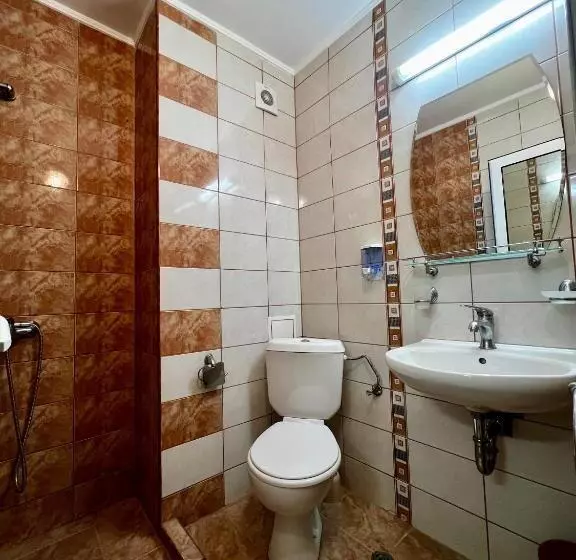 Hotelli Adeti Residence