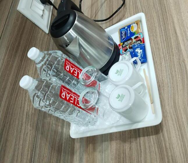 Отель Gulmarg Residency