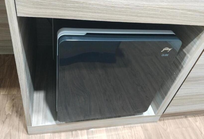 Отель Gulmarg Residency