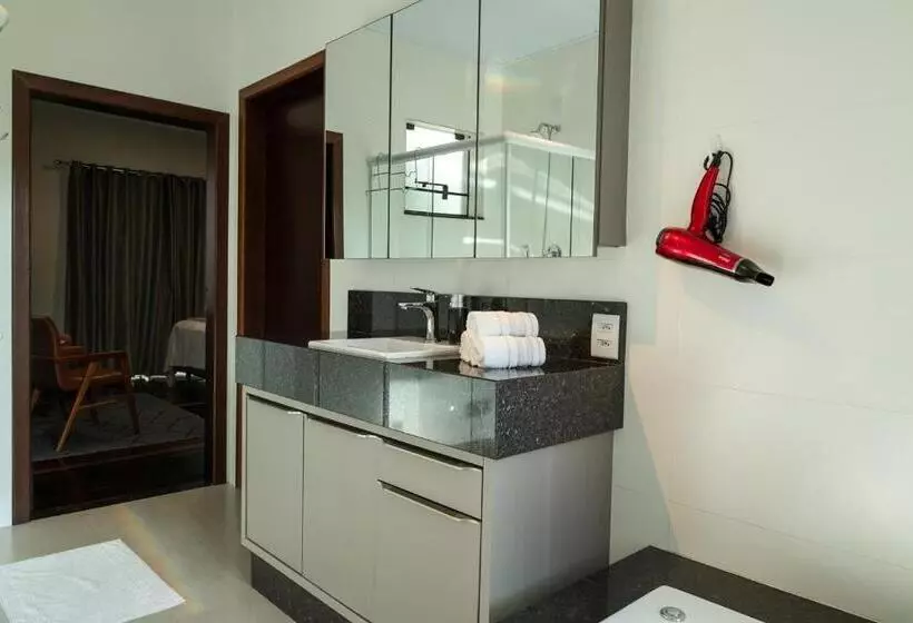 ペンション Hospedagem Tri Best