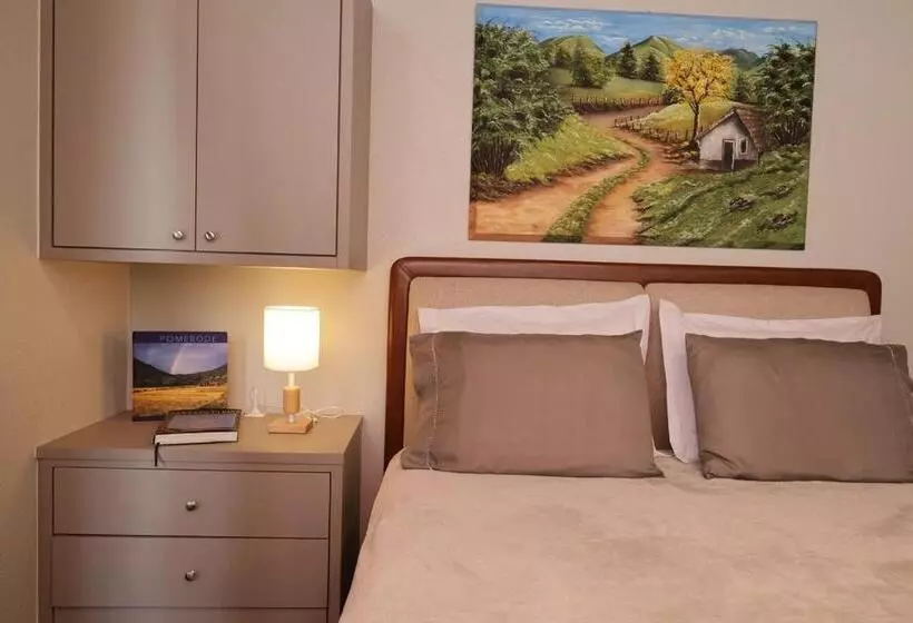 ペンション Hospedagem Tri Best