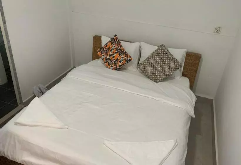 ペンション Julieka’s Guesthouse