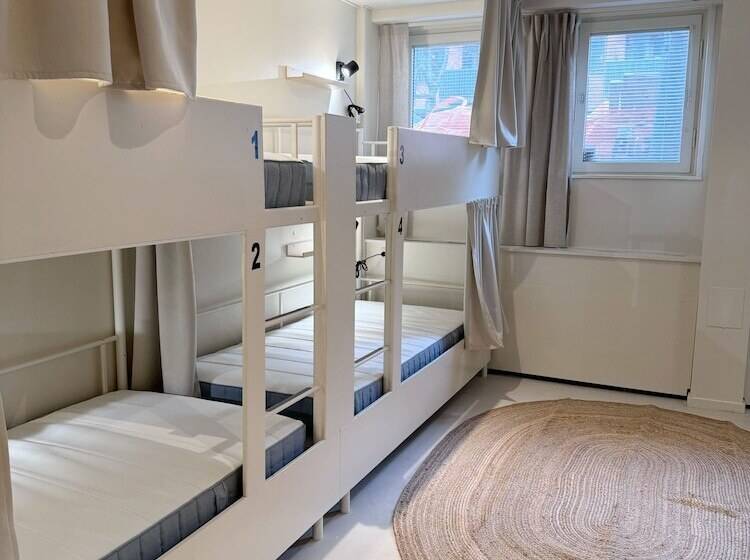 Retkeilymaja Nomad Gardet