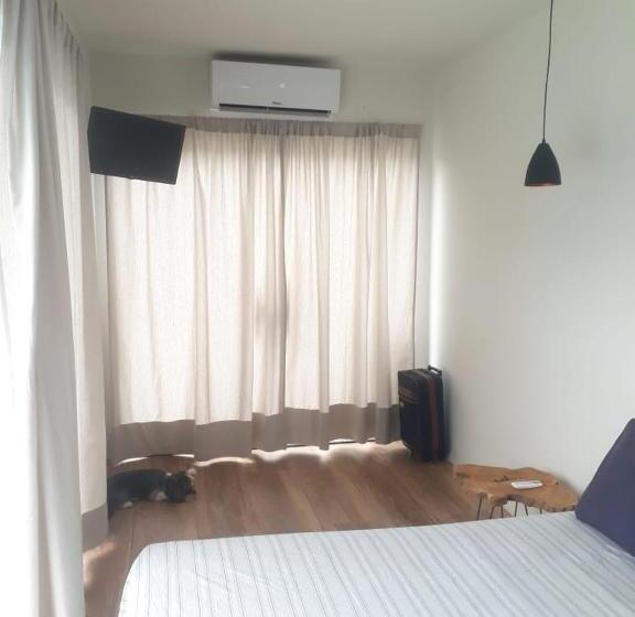 Hostel Reserva Mundi