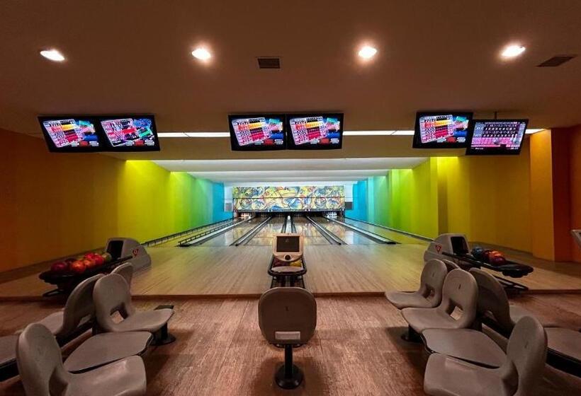 Bed and Breakfast Tu Casa At Pico De Loro Myna B