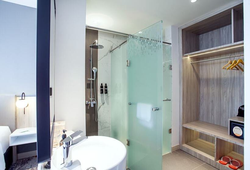 Harris Hotel & Convention Cibinong City Mall Bogor