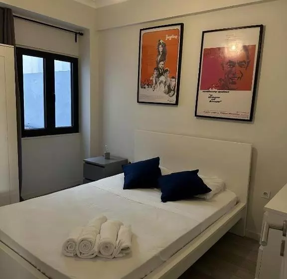 Hostel Real