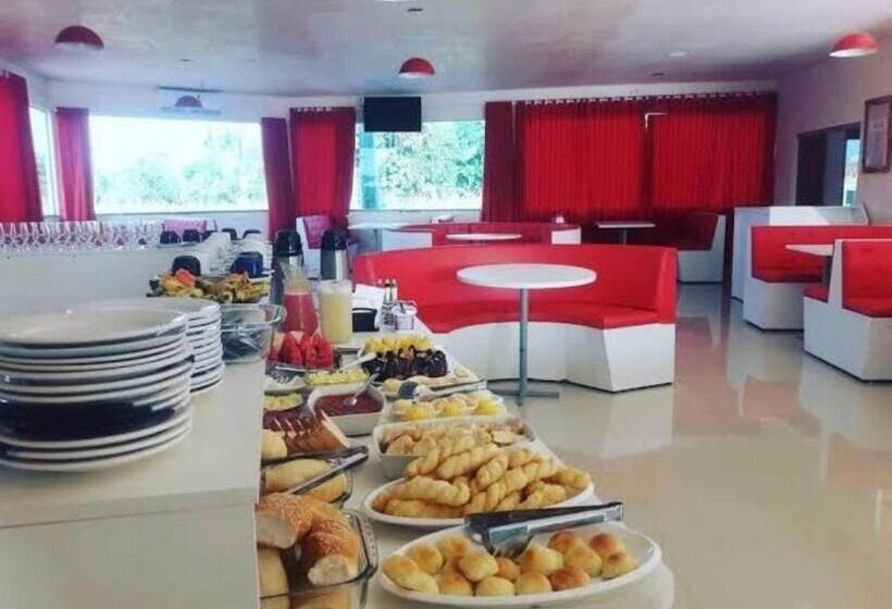 בית מלון כפרי Carolina Palace