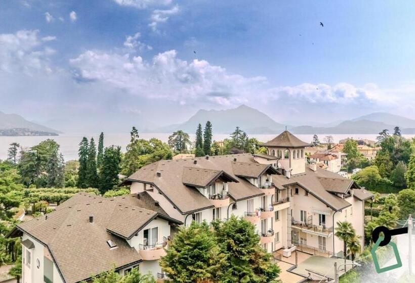 호텔 Hotiday Room Collection Stresa