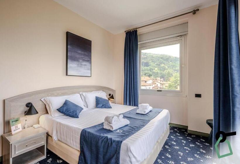 호텔 Hotiday Room Collection Stresa