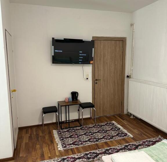 Пансион Privat Zimmer Eronn Vei̇tsch