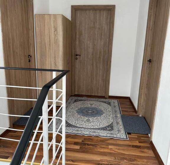 Пансион Privat Zimmer Eronn Vei̇tsch