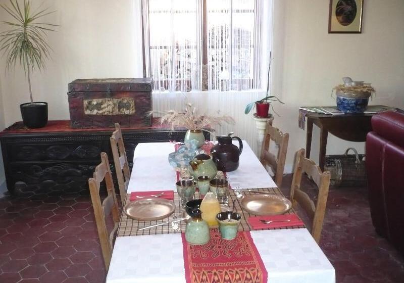 住宿加早餐  Le Havre De Bennecourt