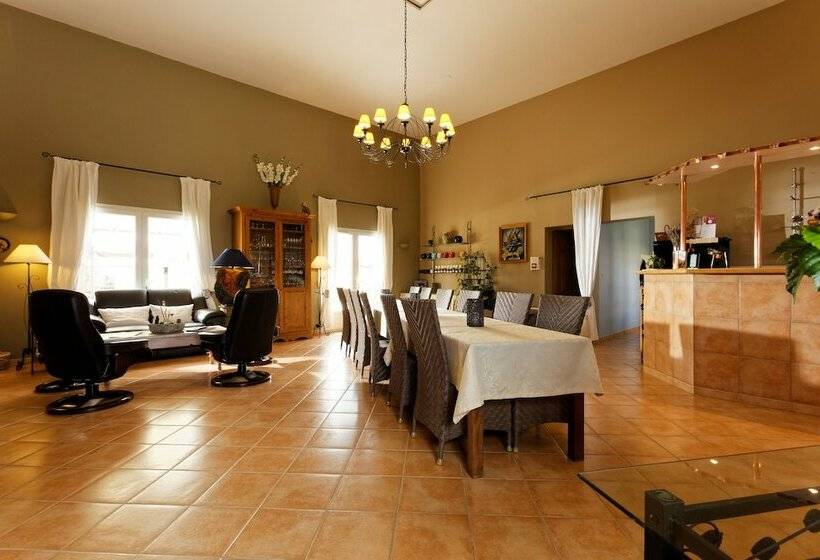 צימר Villa Des Cammaous