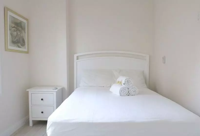 Hotel 964